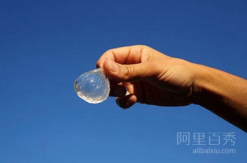 你敢吃吗?可以吃的矿泉水瓶,环保又方便